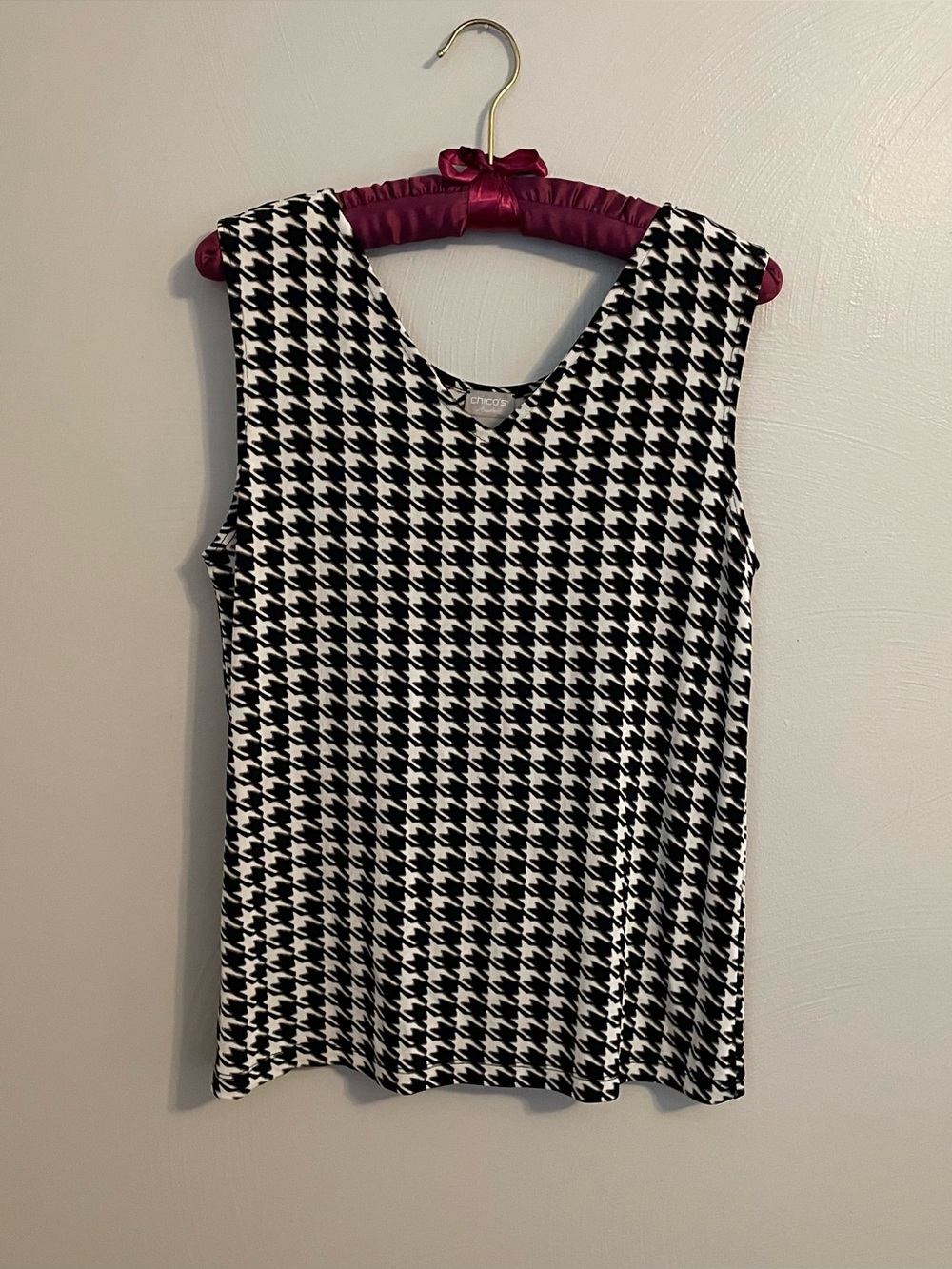 Chicos Travelers Women’s Tank Size 1